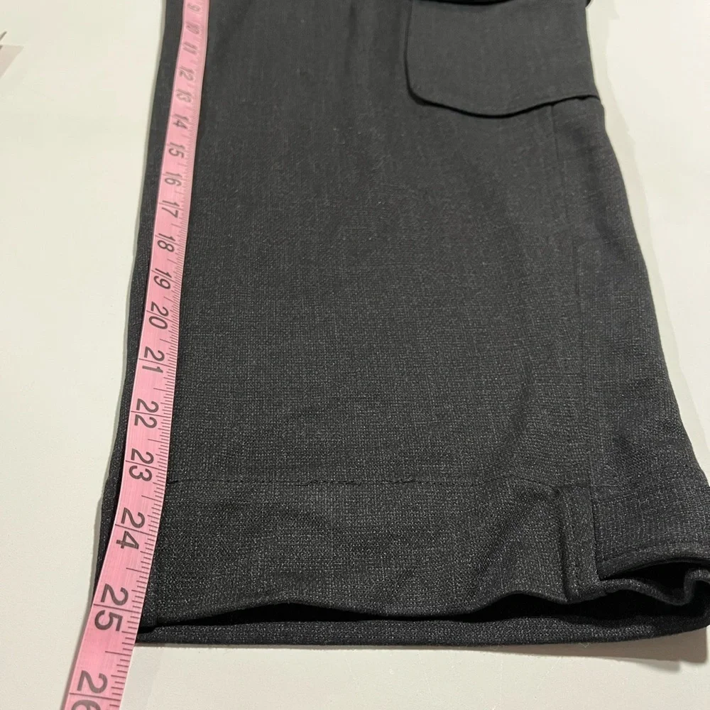 LIVERPOOL Utility Crop w/Tab
Hem & Cargo Pockets size 16 - Picture 8 of 10